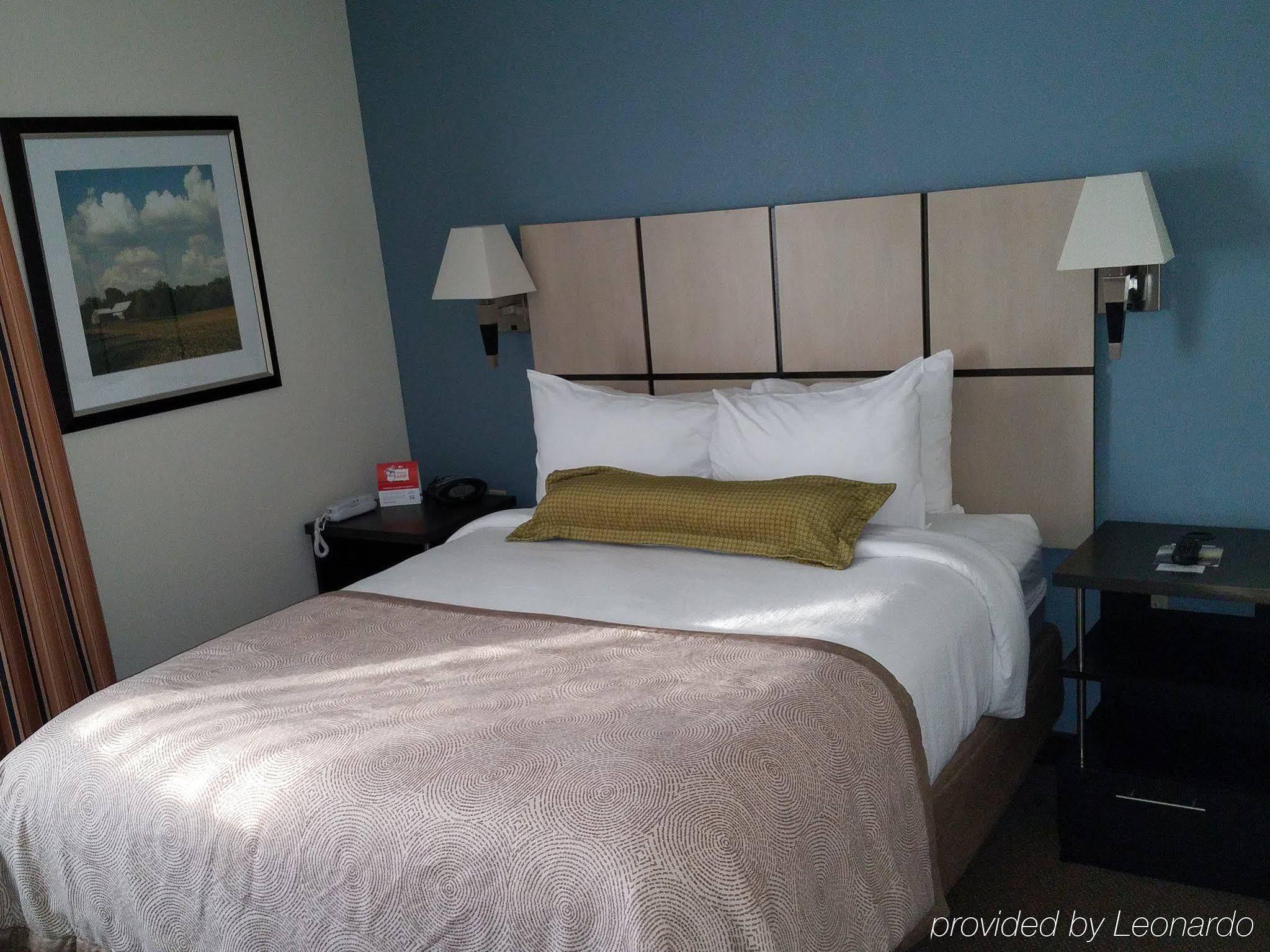 Sonesta Simply Suites Des Moines ウェスト・デイ・モインズ エクステリア 写真