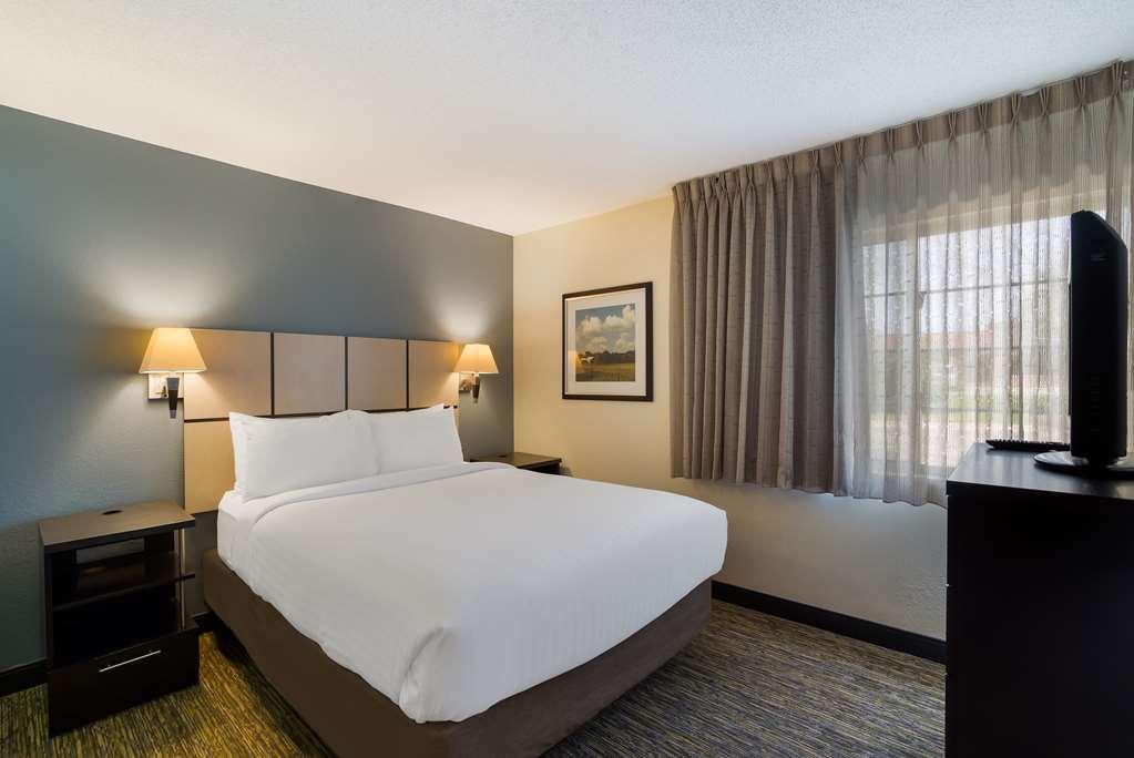 Sonesta Simply Suites Des Moines ウェスト・デイ・モインズ 部屋 写真