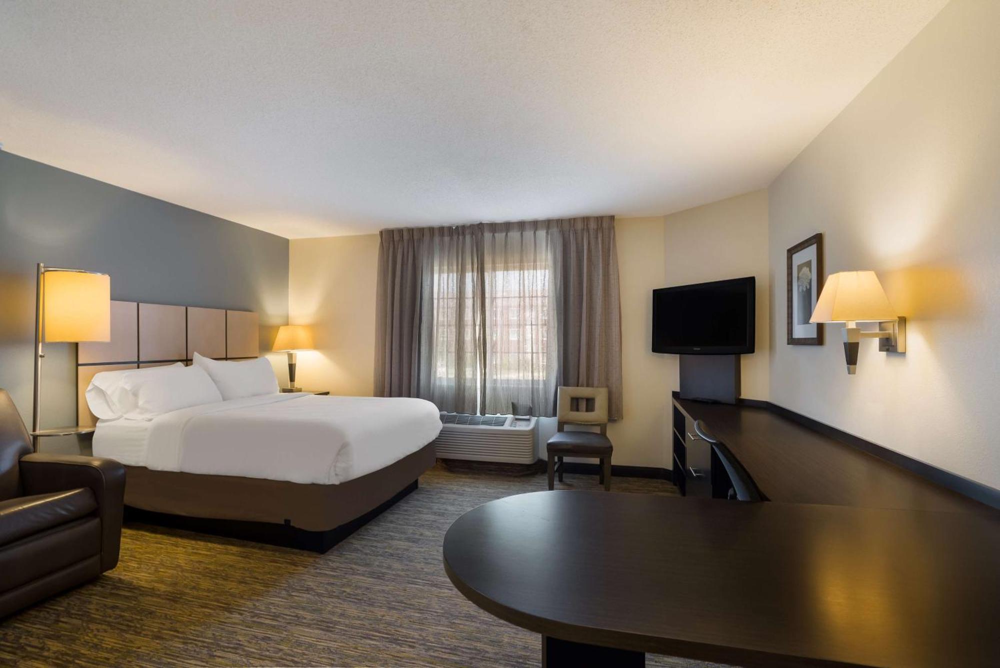 Sonesta Simply Suites Des Moines ウェスト・デイ・モインズ エクステリア 写真